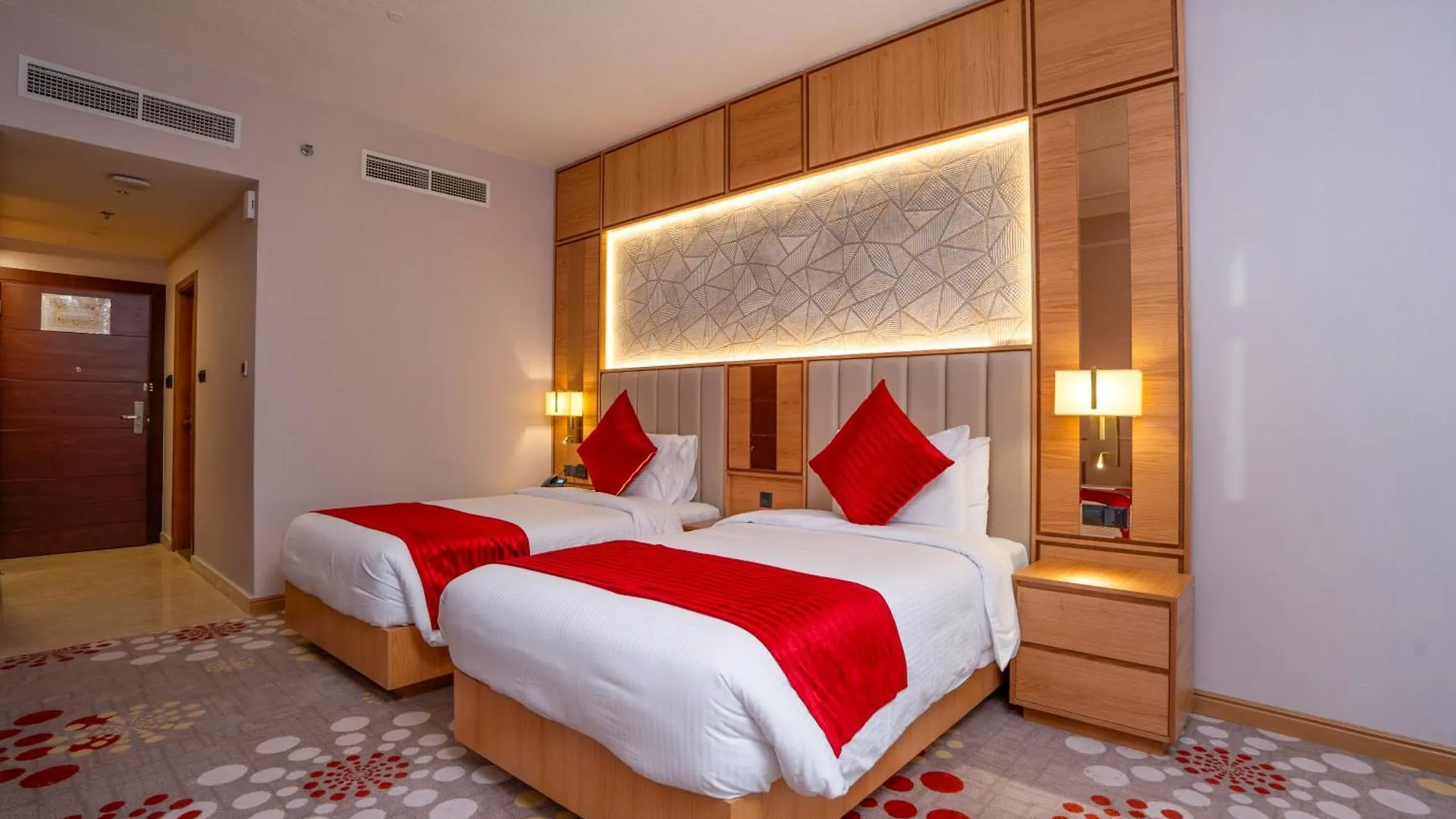 La Zona Continental Hotel دبي
