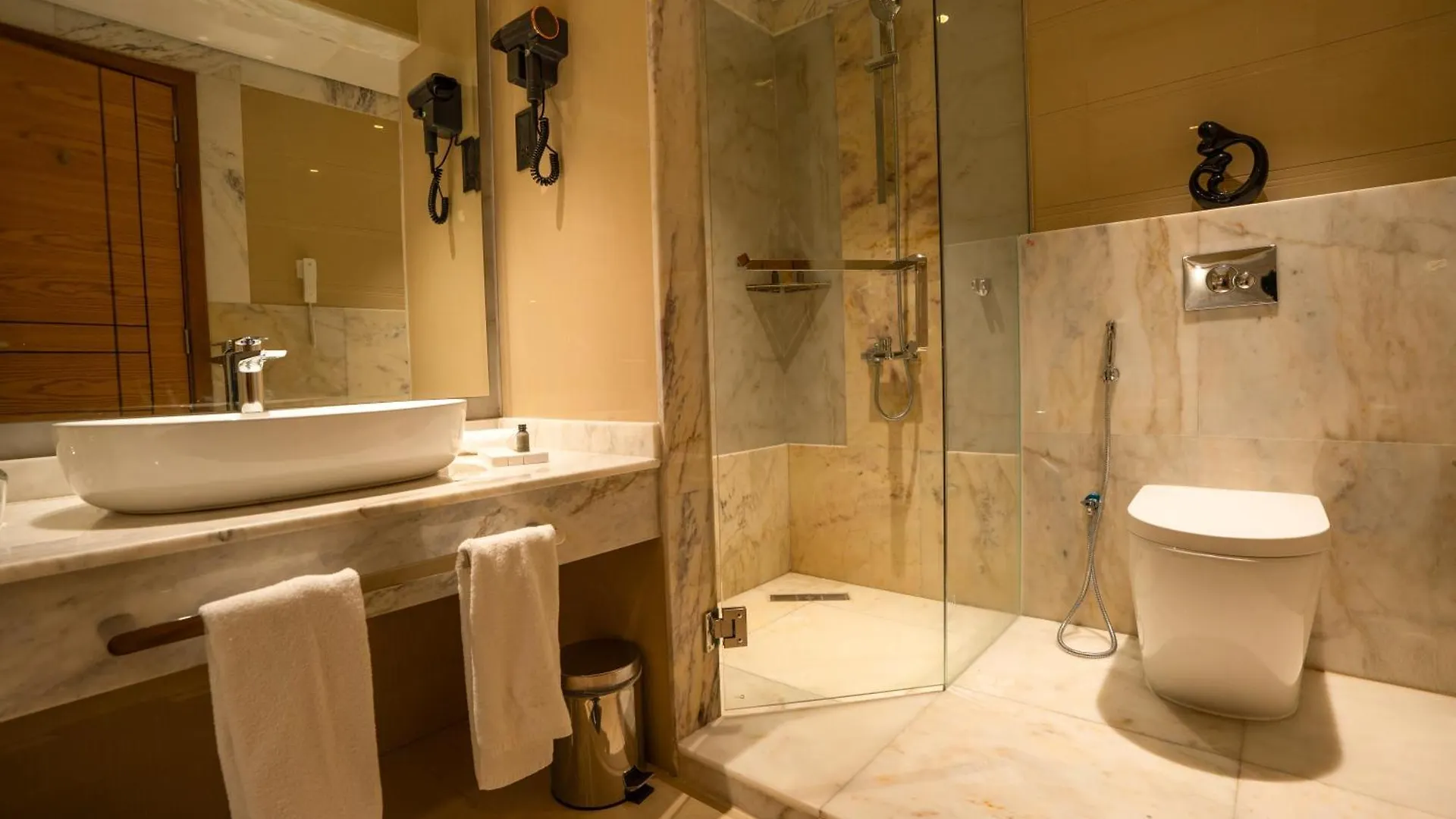 La Zona Continental Hotel دبي
